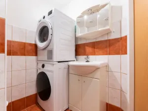 Pronájem bytu 2+kk, Bílina - Teplické Předměstí, Čapkova, 43 m2
