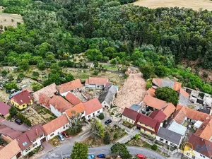 Prodej pozemku pro bydlení, Čučice, 2318 m2