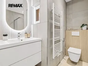 Prodej bytu 2+kk, Praha - Vinohrady, V Horní Stromce, 49 m2
