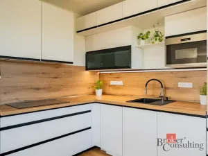 Pronájem bytu 3+kk, Praha - Černý Most, Bryksova, 72 m2