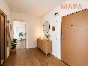 Prodej bytu 2+1, Chomutov, Skalková, 51 m2