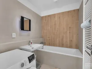 Prodej bytu 3+kk, Hradec Králové, K Meteoru, 77 m2