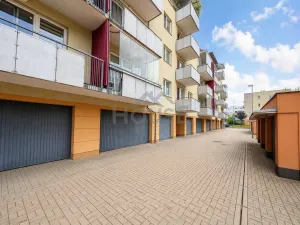 Prodej bytu 2+kk, Praha - Uhříněves, Františka Diviše, 55 m2