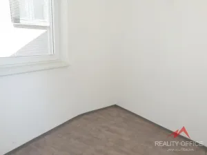 Pronájem ordinace, Děčín - Děčín VI-Letná, Dělnická, 73 m2