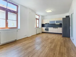 Pronájem bytu 3+kk, Praha - Michle, Magistrů, 73 m2