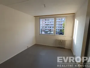 Prodej bytu 3+1, Praha - Petrovice, Rezlerova, 71 m2