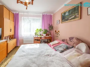 Prodej bytu 2+1, Horní Slavkov, Poštovní, 51 m2