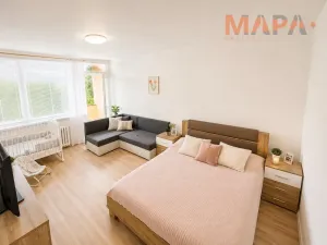 Prodej bytu 3+1, Chomutov, 17. listopadu, 79 m2