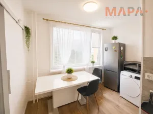 Prodej bytu 3+1, Chomutov, 17. listopadu, 79 m2