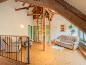 Prodej ubytování, Uzeničky - Černívsko, 590 m2