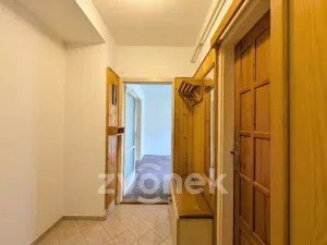 Prodej bytu 2+1, Vsetín, Kobzáňova, 52 m2