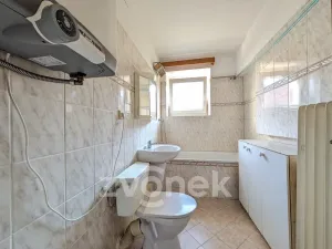 Prodej bytu 2+1, Vsetín, Kobzáňova, 52 m2