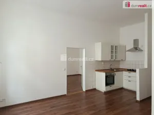 Pronájem bytu 2+kk, Praha - Nové Město, Pod Slovany, 51 m2