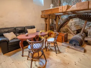 Prodej rodinného domu, Uzeničky - Černívsko, 590 m2