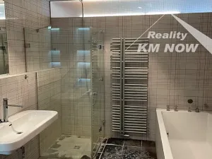 Pronájem bytu 3+kk, Kroměříž, náměstí Míru, 94 m2