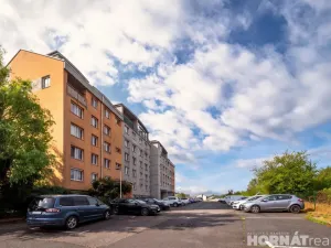 Prodej bytu 2+kk, Hostivice, Kmochova, 47 m2