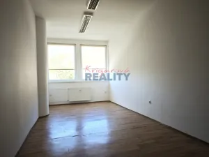 Pronájem kanceláře, České Budějovice - České Budějovice 6, Senovážné nám., 23 m2