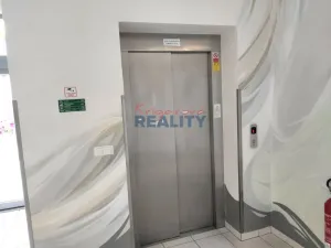 Pronájem kanceláře, České Budějovice - České Budějovice 6, Senovážné nám., 23 m2