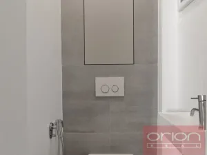 Pronájem bytu 2+kk, Praha - Vinohrady, náměstí Jiřího z Poděbrad, 54 m2