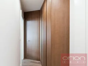 Pronájem bytu 2+kk, Praha - Vinohrady, náměstí Jiřího z Poděbrad, 54 m2