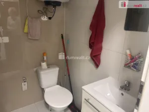 Pronájem atypického bytu, Praha - Běchovice, Podnikatelská I, 11 m2