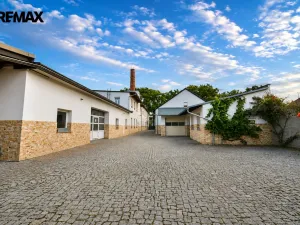 Pronájem výrobních prostor, Třebechovice pod Orebem, Týnišťská, 600 m2