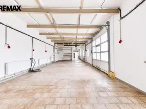 Pronájem výrobních prostor, Třebechovice pod Orebem, Týnišťská, 600 m2