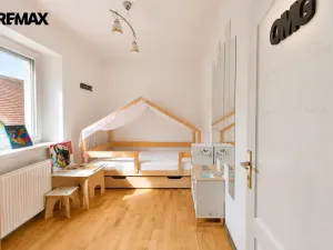Pronájem výrobních prostor, Třebechovice pod Orebem, Týnišťská, 600 m2