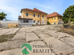 Prodej rodinného domu, Libořice, 2000 m2