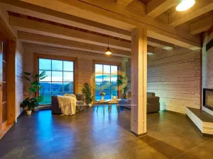 Prodej rodinného domu, Nové Hrady, Vilová čtvrť, 216 m2