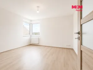 Prodej bytu 3+kk, Břežany II, 81 m2