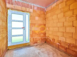 Prodej pozemku pro bydlení, Chvalovice, 3880 m2