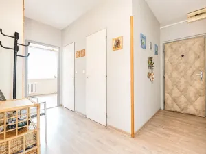 Prodej bytu 3+1, Pardubice, Lonkova, 72 m2
