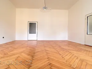 Pronájem bytu 3+1, Praha - Nové Město, Na hrádku, 95 m2