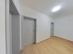 Pronájem bytu 2+kk, Třebíč, Modřínová, 56 m2