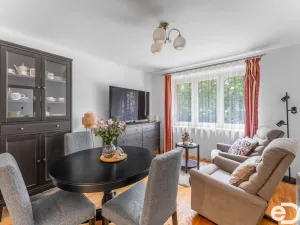 Prodej bytu 3+kk, Praha - Uhříněves, V bytovkách, 50 m2