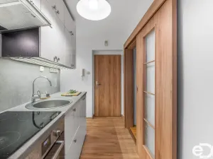 Prodej bytu 3+kk, Praha - Uhříněves, V bytovkách, 50 m2