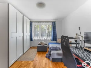 Prodej bytu 3+kk, Praha - Uhříněves, V bytovkách, 50 m2