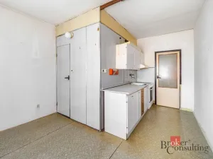 Prodej bytu 3+1, Volary, Sídl. Míru, 65 m2