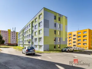 Prodej bytu 3+1, Volary, Sídl. Míru, 65 m2