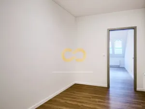 Pronájem bytu 3+kk, Písek - Vnitřní Město, Alšovo nám., 96 m2