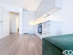 Pronájem bytu 2+kk, Praha, Hartigova, 64 m2