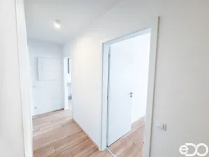 Pronájem bytu 2+kk, Praha, Hartigova, 64 m2