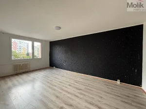 Prodej bytu 2+1, Chomutov, Dřínovská, 62 m2