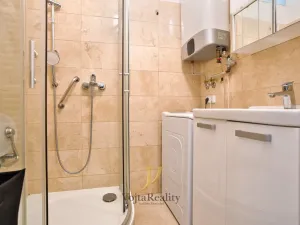 Prodej bytu 3+1, Olomouc, U místní dráhy, 64 m2