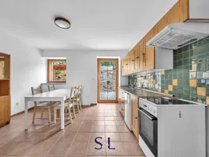 Prodej rodinného domu, Horní Planá, 200 m2