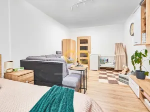 Prodej bytu 3+1, Týn nad Vltavou, Hlinecká, 68 m2