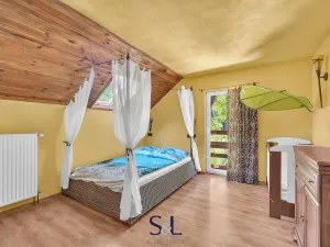 Prodej vícegeneračního domu, Heřmanice, 470 m2