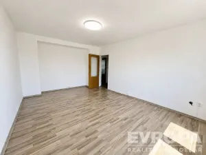 Prodej bytu 3+1, Plzeň - Božkov, Barákova, 91 m2