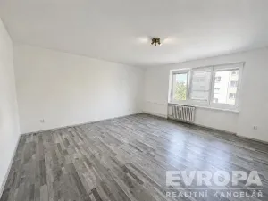 Prodej bytu 3+1, Plzeň - Božkov, Barákova, 91 m2